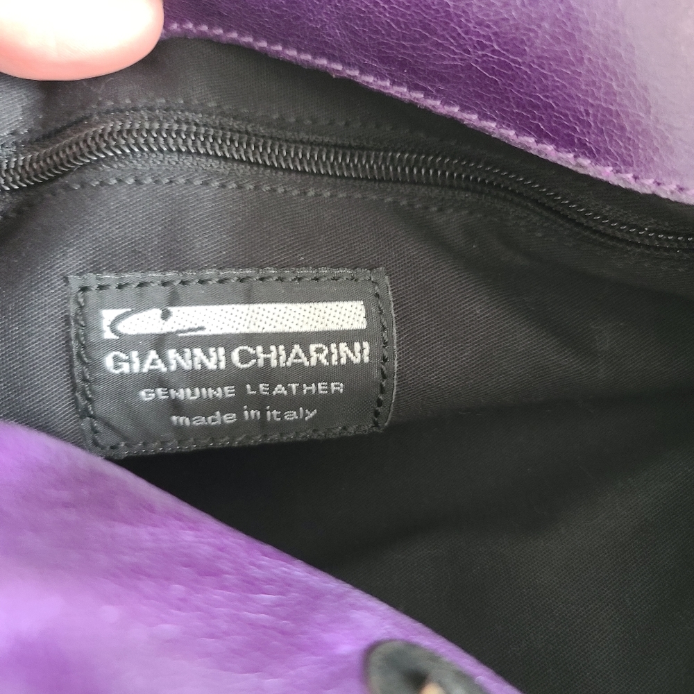 Gianni Chiarini genuine leather foldover purse - Picture 6 of 6